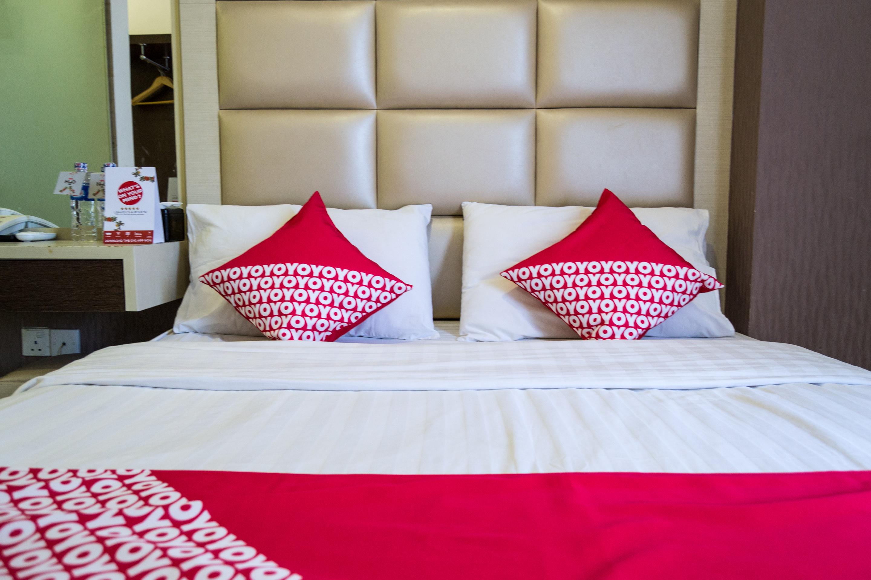 Oyo 676 Hotel Osaka Batam Luaran gambar