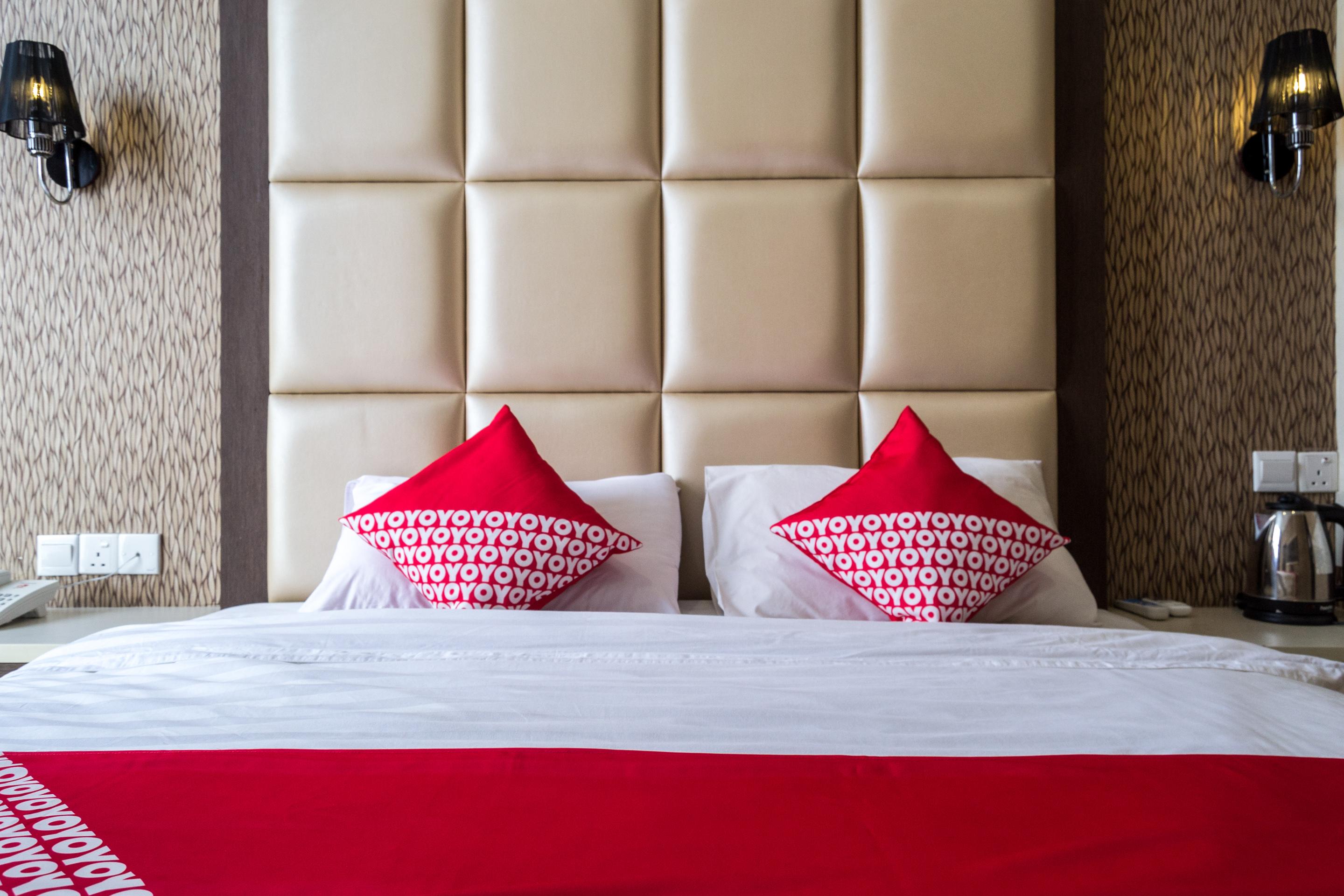 Oyo 676 Hotel Osaka Batam Luaran gambar