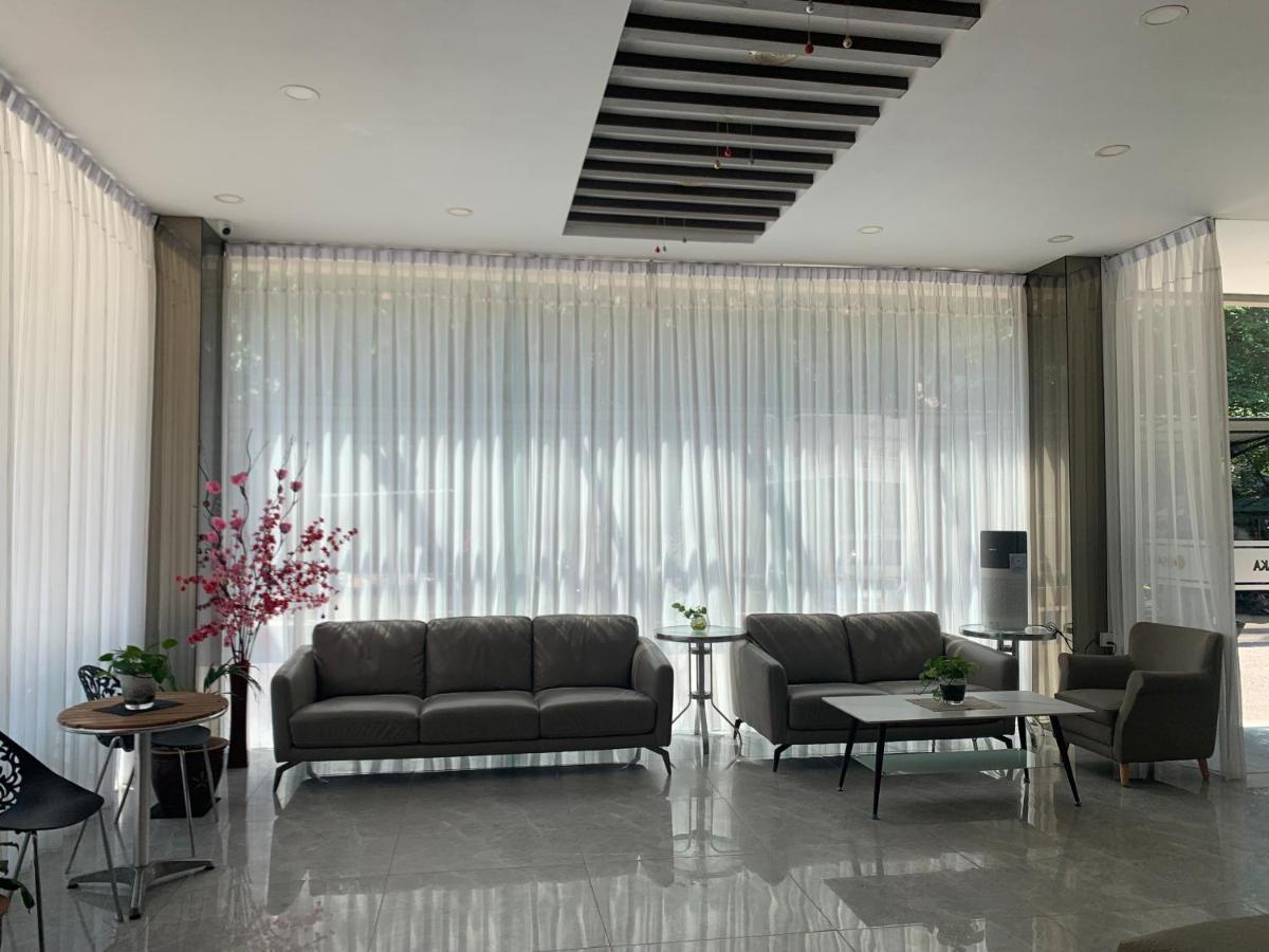 Oyo 676 Hotel Osaka Batam Luaran gambar